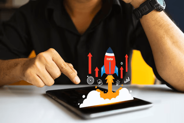 Startup accelerator program founders meeting mentors